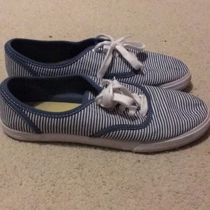 Size 10 blue and white striped shoes